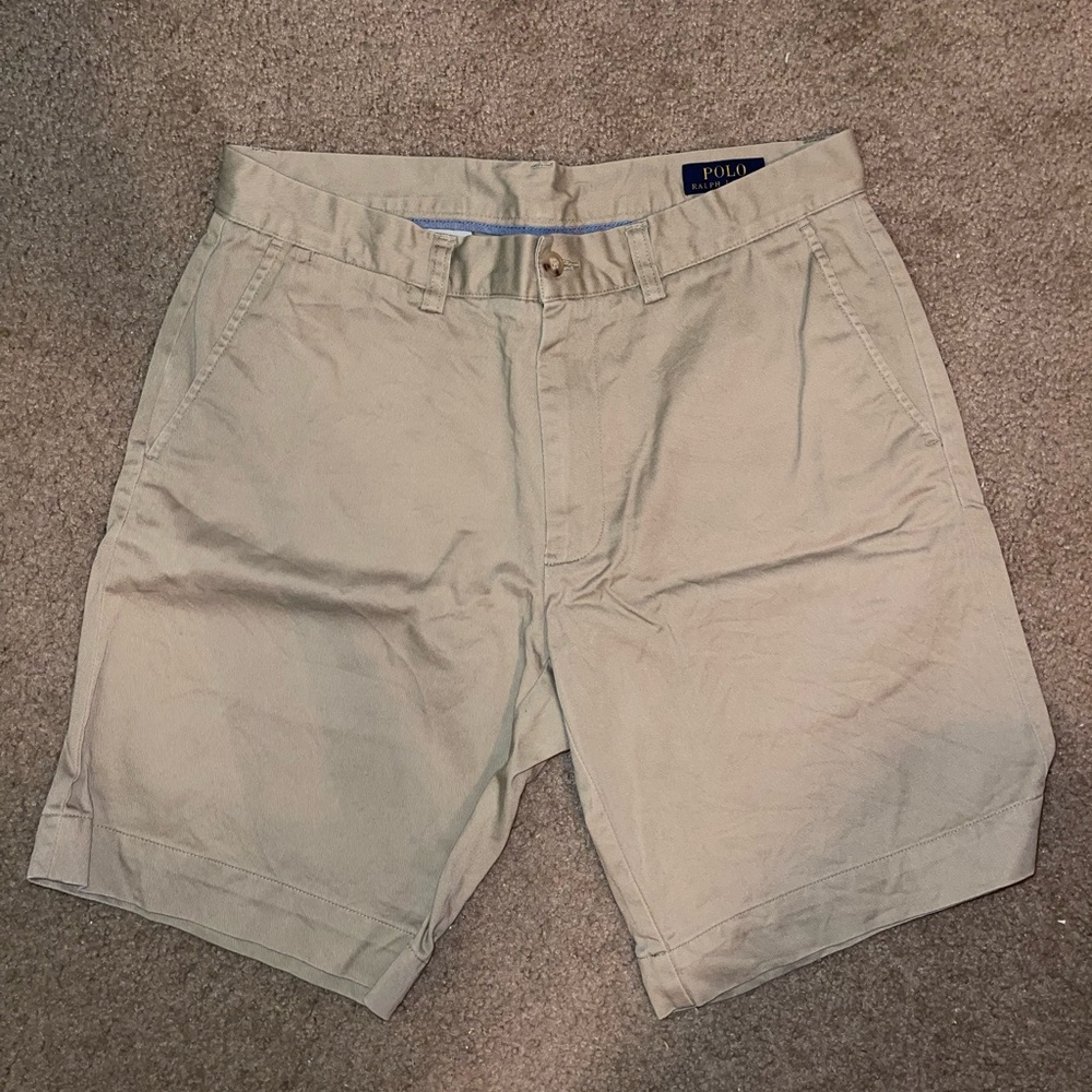 Polo Ralph Lauren Shorts. 9” Classic